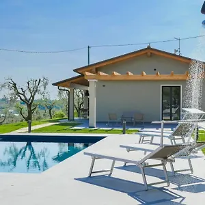 https://villa-boni.hotelinveneto.com